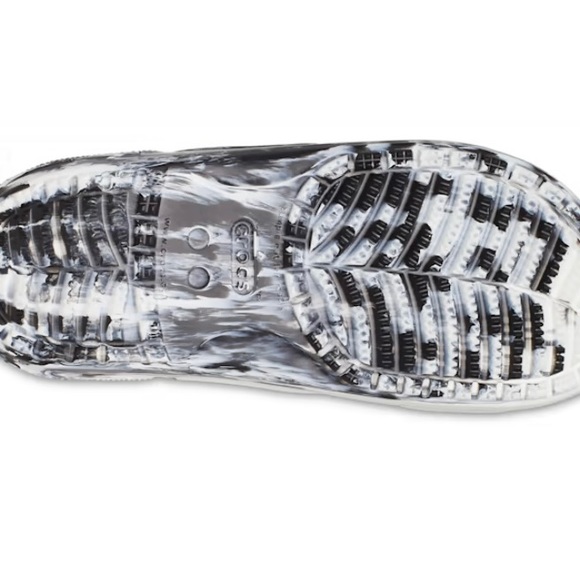 Classic Crocs Marbled Sandals with crocs jibbitz charms; unisex sizes - Picture 4 of 6